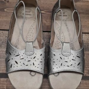 Brand new pewter sandals